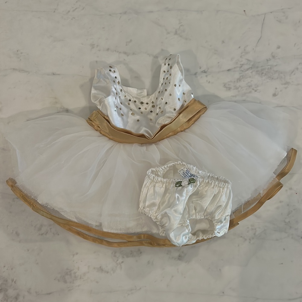 Build-A-Bear Workshop White and Gold Dress